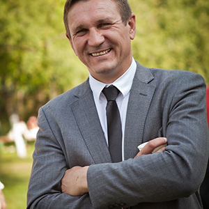 Директор табору
